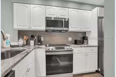 1 Gloucester Road #1804, Hilton Head Island, SC 29928 - Photo 15