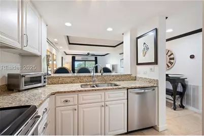 2 Shelter Cove Lane #240, Hilton Head Island, SC 29928 - Photo 7