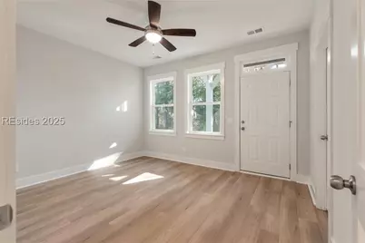 421 Parkside Commons, Bluffton, SC 29910 - Photo 5