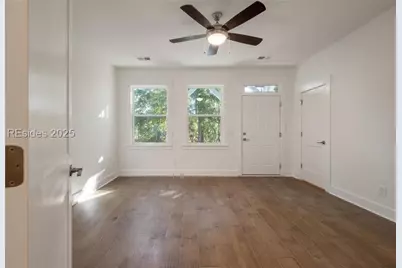 423 Parkside Commons, Bluffton, SC 29910 - Photo 5