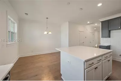 423 Parkside Commons, Bluffton, SC 29910 - Photo 11