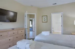 14 Wimbledon Ct, Hilton Head Island, SC 29928 - Photo 17