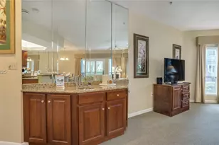 14 Wimbledon Ct, Hilton Head Island, SC 29928 - Photo 5