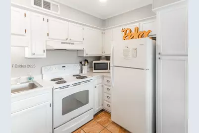 40 Folly Field Road #234, Hilton Head Island, SC 29928 - Photo 5