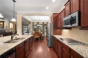 33 Little Pine Ct, Bluffton, SC 29910 - Photo 11