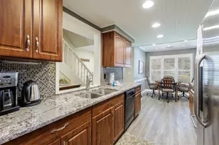 70 Shipyard Dr, Hilton Head Island, SC 29928 - Photo 5