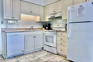 40 Folly Field Rd, Hilton Head Island, SC 29928 - Photo 5