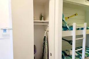 40 Folly Field Rd, Hilton Head Island, SC 29928 - Photo 11