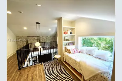 9 Mimosa St, Hilton Head Island, SC 29928 - Photo 17