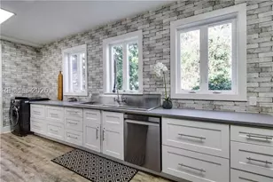 9 Mimosa St, Hilton Head Island, SC 29928 - Photo 27