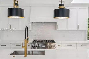 9 Baynard Park Rd, Hilton Head Island, SC 29928 - Photo 17