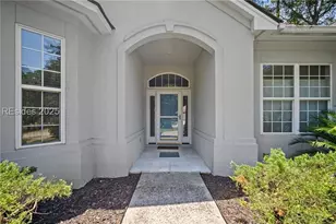 2 Tanglewood Ln, Bluffton, SC 29910 - Photo 3