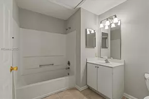 32 Old S Ct, Bluffton, SC 29910 - Photo 11