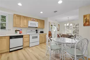 70 Shipyard Dr, Hilton Head Island, SC 29928 - Photo 19