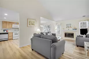 70 Shipyard Dr, Hilton Head Island, SC 29928 - Photo 7