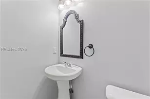 18 Hollowtail Dr, Bluffton, SC 29910 - Photo 17