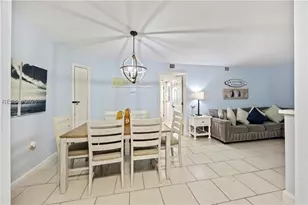 663 William Hilton Pkwy, Hilton Head Island, SC 29928 - Photo 11