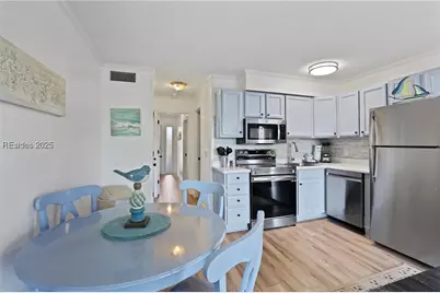 40 Folly Field Road #C203, Hilton Head Island, SC 29928 - Photo 9