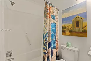 40 Folly Field Rd, Hilton Head Island, SC 29928 - Photo 19