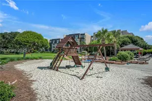 85 Folly Field Rd, Hilton Head Island, SC 29928 - Photo 27