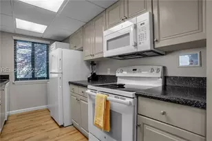 85 Folly Field Rd, Hilton Head Island, SC 29928 - Photo 7