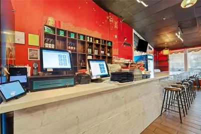 811 William Hilton Parkway, Hilton Head Island, SC 29928 - Photo 7