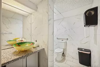 811 William Hilton Parkway, Hilton Head Island, SC 29928 - Photo 17