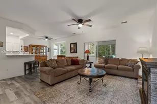 61 Hampton Cir, Bluffton, SC 29909 - Photo 5