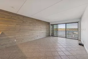 100 Helmsman Way, Hilton Head Island, SC 29928 - Photo 9