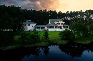 823 Battle Cut Rd, Ridgeland, SC 29936 - Photo 3