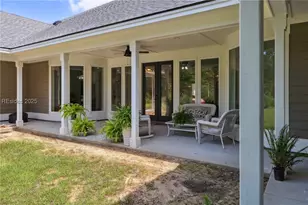 100 Drayton Dr, Ridgeland, SC 29936 - Photo 33