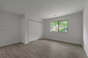 5 Gumtree Rd, Hilton Head Island, SC 29926 - Photo 19