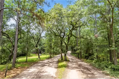 11 Grassey Lane, Bluffton, SC 29910 - Photo 5