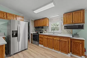 4 View Point Cir, Saint Helena Island, SC 29920 - Photo 17