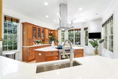 1 Yacht Club Drive, Hilton Head Island, SC 29926 - Photo 9