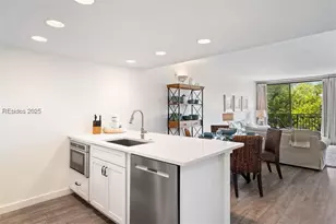 147 Lighthouse Rd, Hilton Head Island, SC 29928 - Photo 9