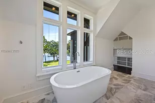 1 Cedar Ln, Hilton Head Island, SC 29926 - Photo 31