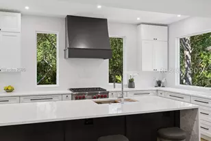 12 Bateau Rd, Hilton Head Island, SC 29928 - Photo 11