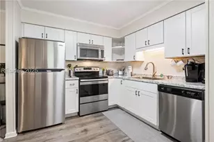 104 Cordillo Pkwy, Hilton Head Island, SC 29928 - Photo 1