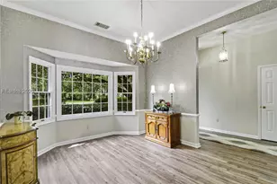 17 Dahlgren Ln, Hilton Head Island, SC 29928 - Photo 9