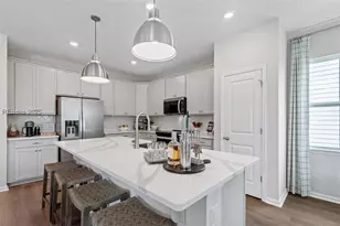 6 Burl Wood Ct, Hilton Head Island, SC 29926 - Photo 5