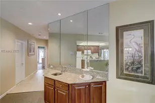 14 Wimbledon Ct, Hilton Head Island, SC 29928 - Photo 5