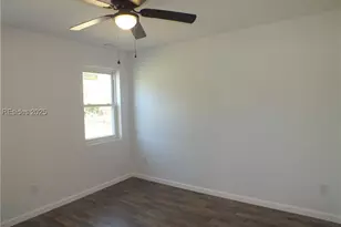 1256 Kings Hwy, Yemassee, SC 29945 - Photo 9