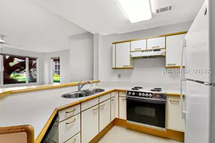 6 Village N Dr, Hilton Head Island, SC 29926 - Photo 9