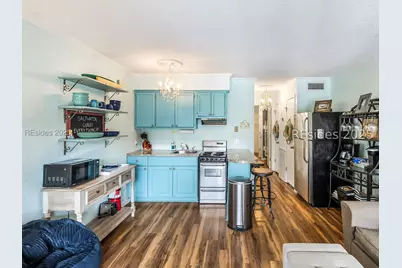 40 Folly Field Road #A130, Hilton Head Island, SC 29928 - Photo 5