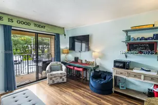 40 Folly Field Rd, Hilton Head Island, SC 29928 - Photo 15