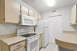 897 Fording Island Rd, Bluffton, SC 29910 - Photo 29