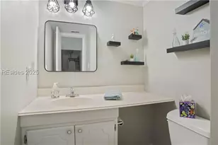 90 Gloucester Rd, Hilton Head Island, SC 29928 - Photo 17