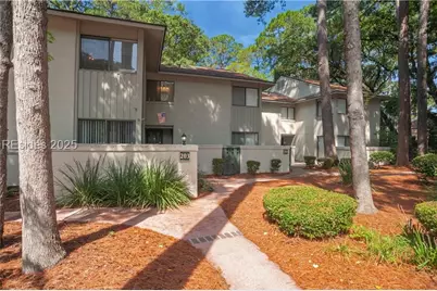 90 Gloucester Road #203, Hilton Head Island, SC 29928 - Photo 3