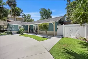 8 Flamingo St, Hilton Head Island, SC 29928 - Photo 9